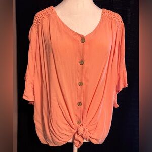 I.N. Studio, size 1X, like new, coral blouse. Smoke and pet free home.